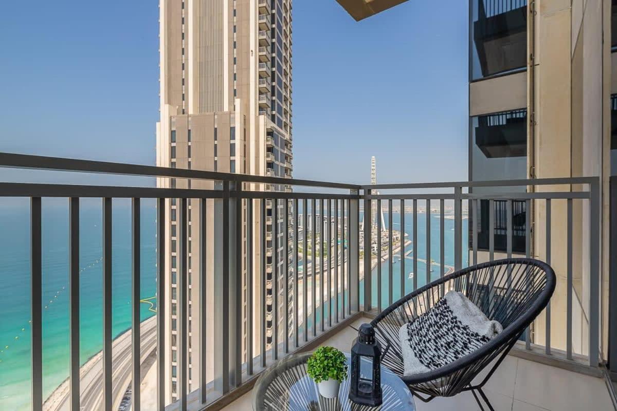 Frank Porter - 5242 Emaar Tower Dubai Bagian luar foto